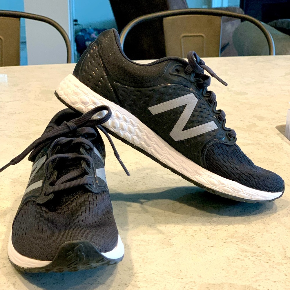 Women’s New Balance Size 7